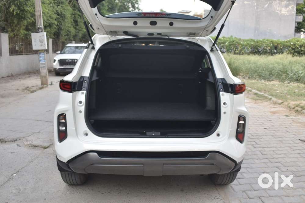 Toyota Urban Cruiser Hyryder 1.5 V Hybrid, 2023, Petrol