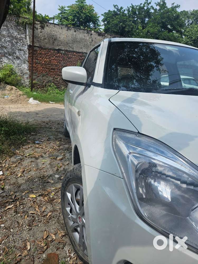 Maruti Suzuki Swift Lxi 2023/2024