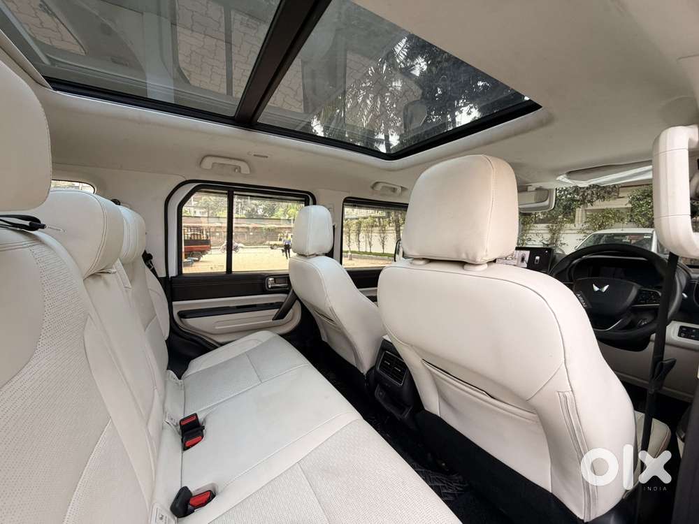 Mahindra Thar Roxx Ax7l Rwd Diesel, 2025, Diesel