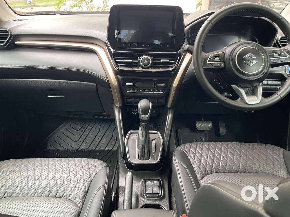 Maruti Suzuki Grand Vitara 1.5 Alpha Plus Intelligent Hybrid Ecvt, 2..