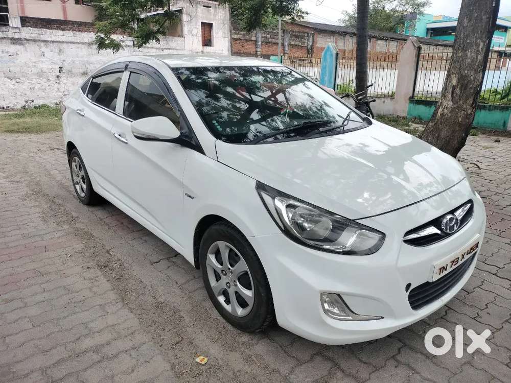 Hyundai Verna 2011 Diesel 140000 Km Driven