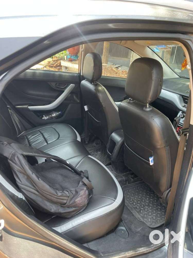 Tata Nexon 1.2 Revotron Xma Amt (s), 2020, Petrol