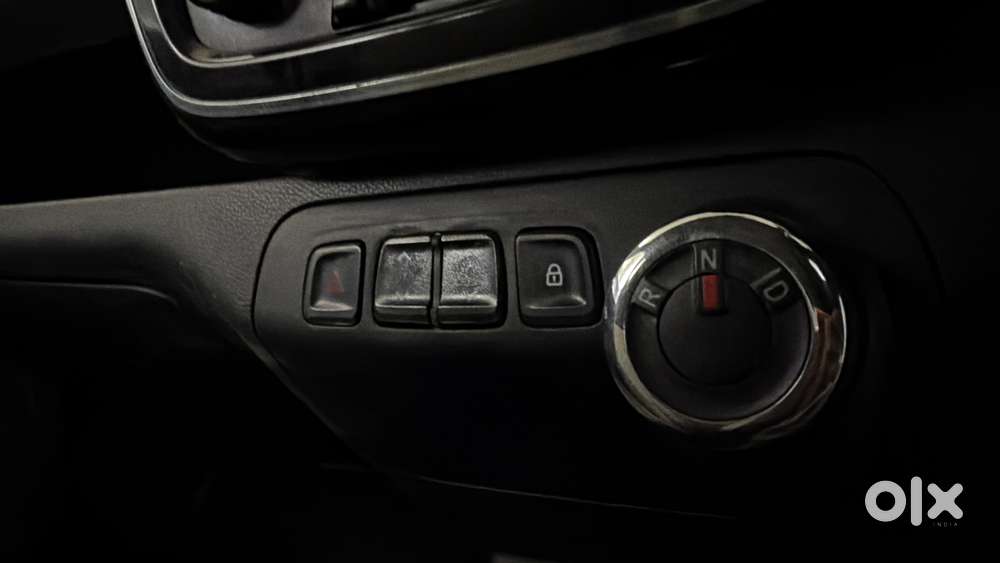 Renault Kwid 1.0 Rxt Amt Opt, 2018, Petrol