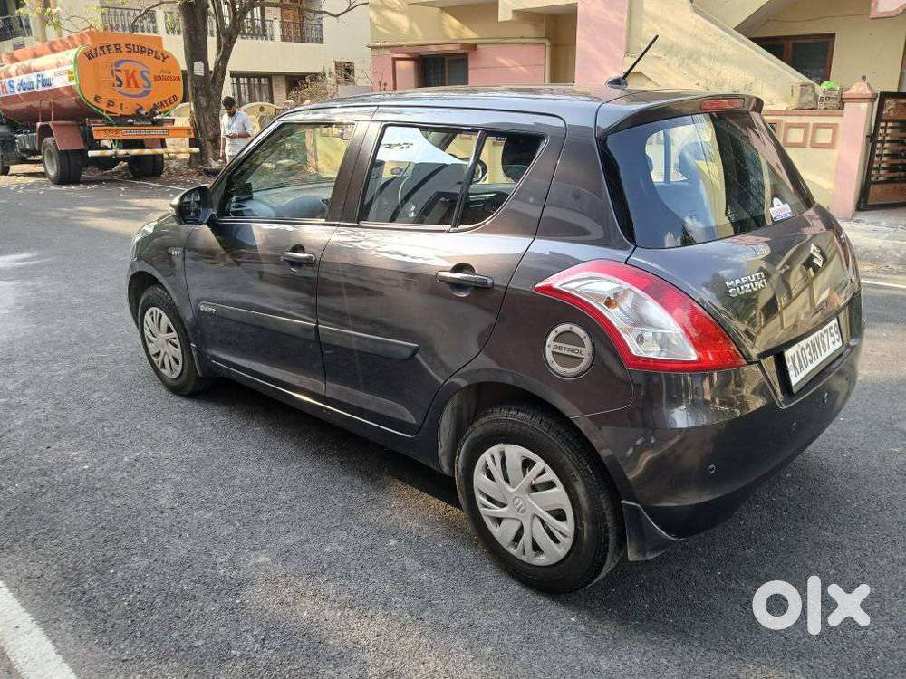 Maruti Suzuki Swift Vxi, 2015, Petrol