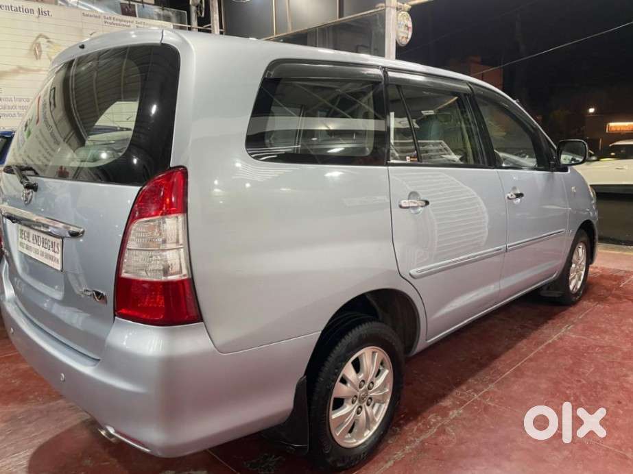 Toyota Innova 2.5 Vx 7 Str, 2009, Diesel
