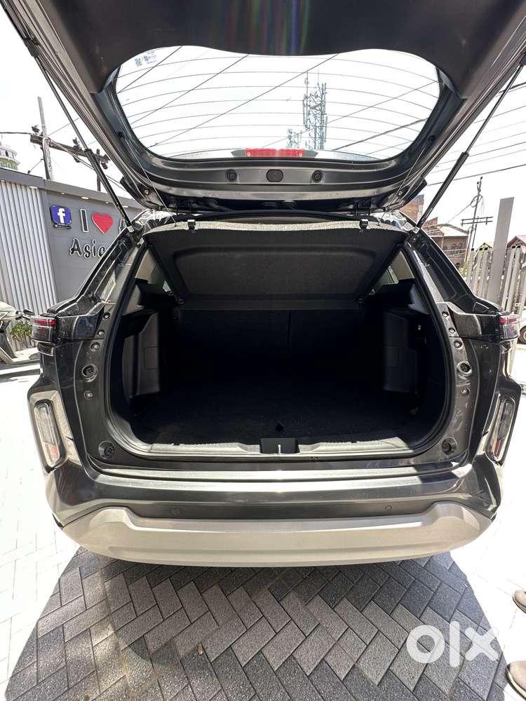 Maruti Suzuki Grand Vitara, 2023, Petrol