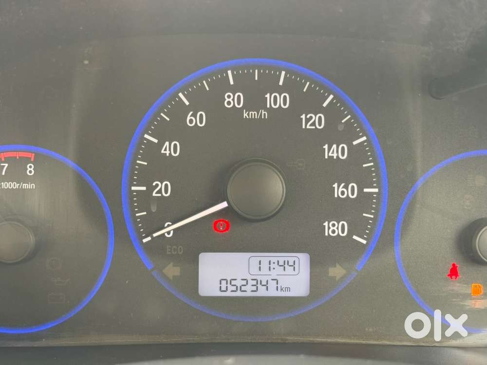 Honda Amaze 2017 Petrol 52000 Km Driven