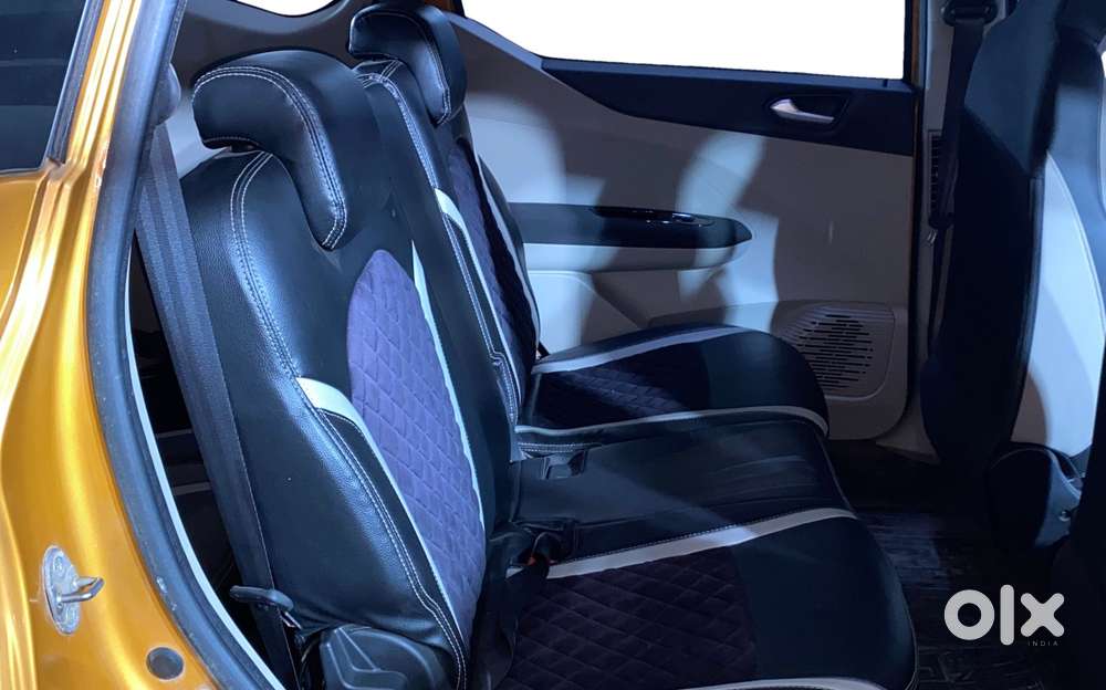 Renault Triber Rxz, 2020, Petrol