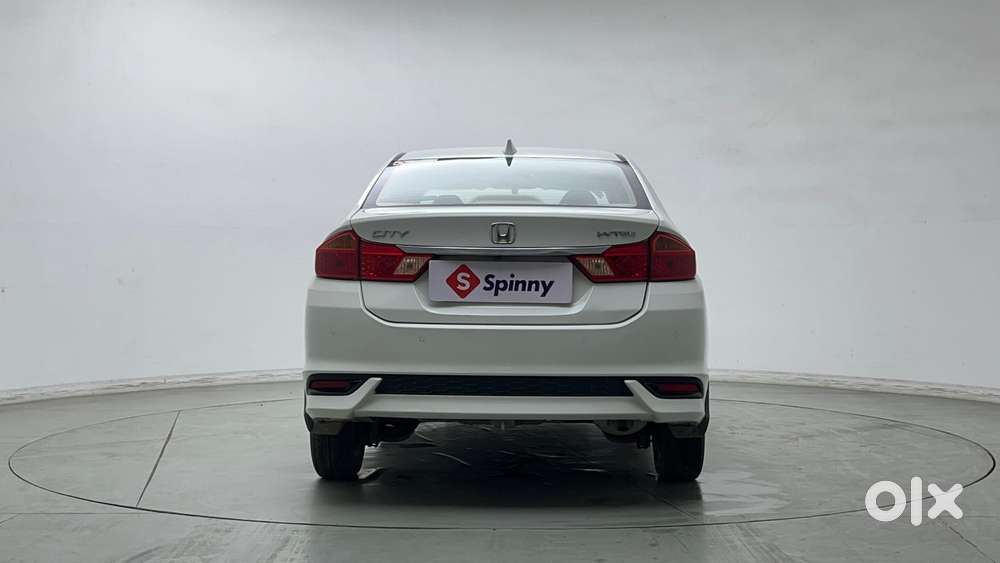 Honda City 1.5 V 4th Gen I-vtec Mt, 2022, Petrol