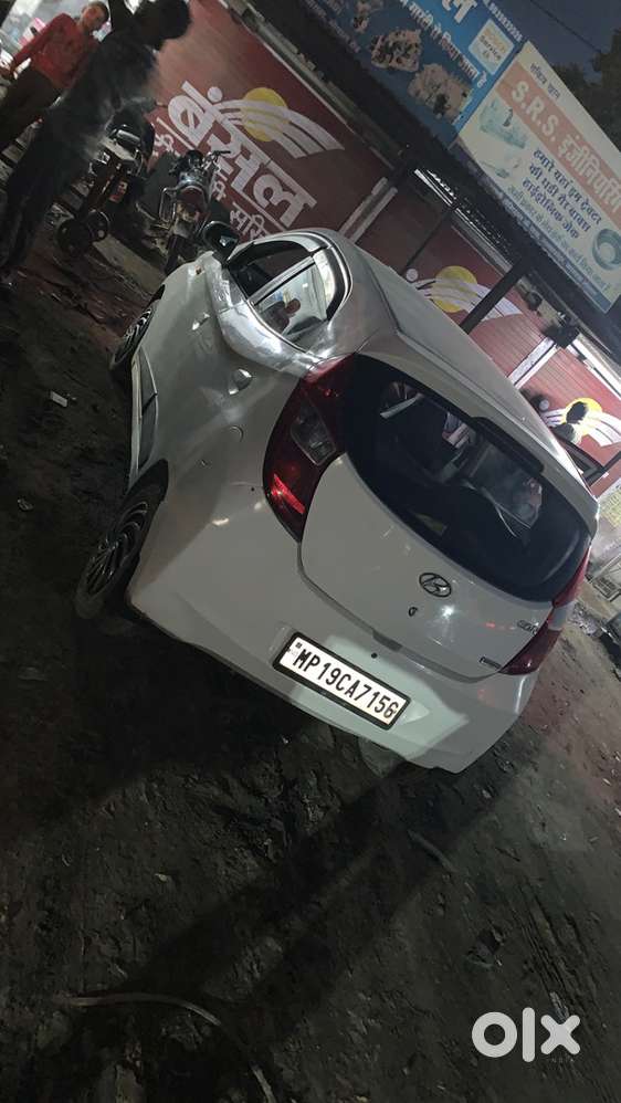 Hyundai Eon 2012 Lpg Well Maintained