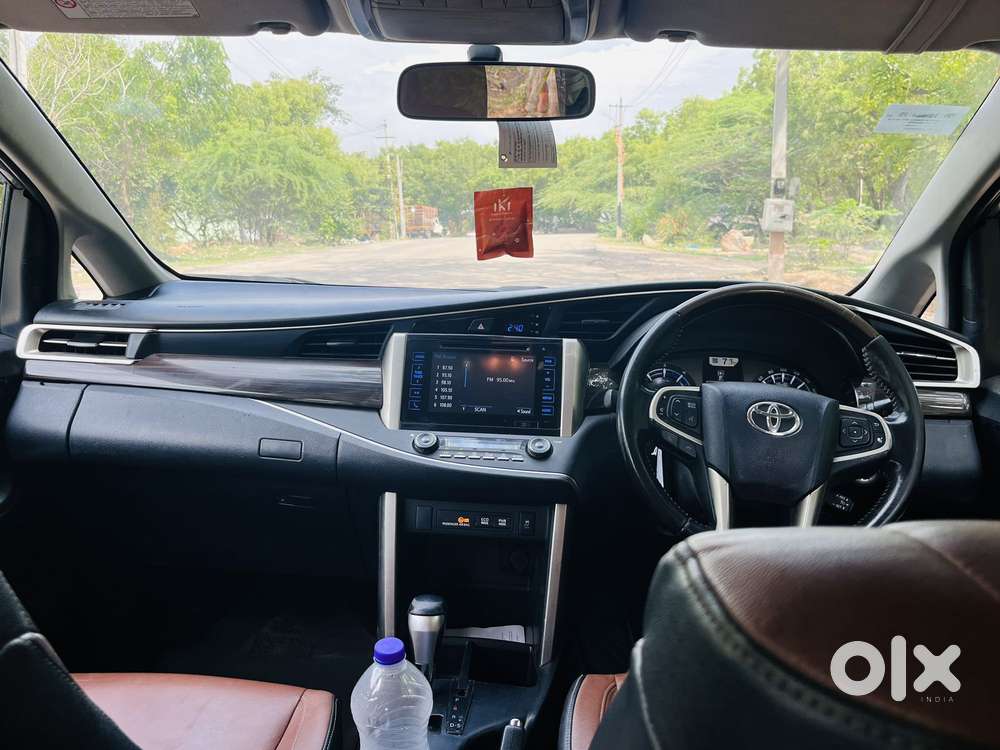 Toyota Innova Crysta, 2016, Diesel