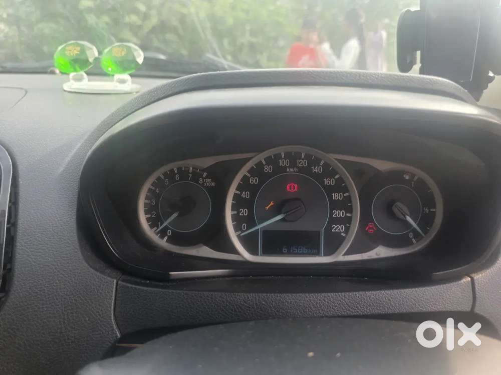 Ford Aspire Titanium Blu 2016