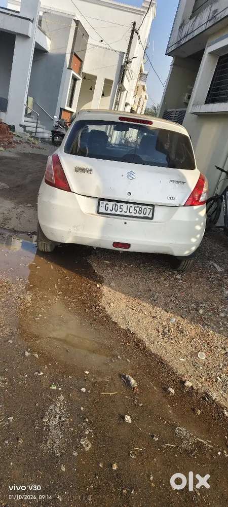 Maruti Suzuki Swift 2012 Diesel 120000 Km Driven..