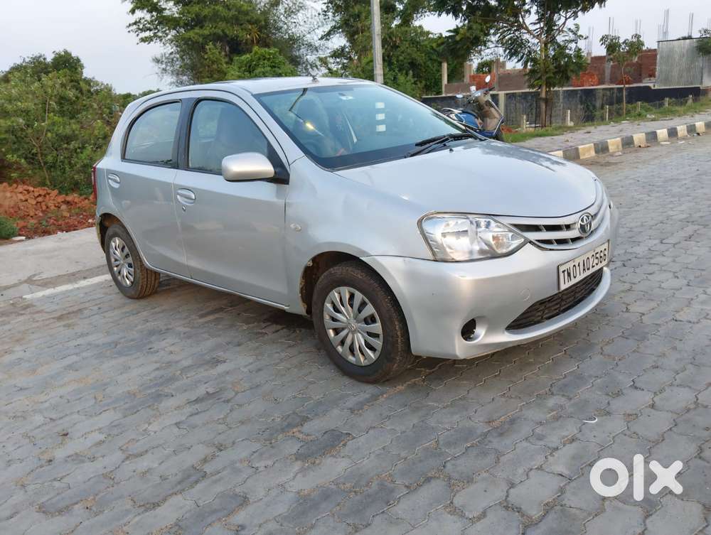 Toyota Etios Liva, 2011, Petrol