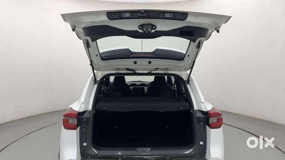 Nissan Magnite 1.0 Xv Turbo Cvt, 2022, Petrol