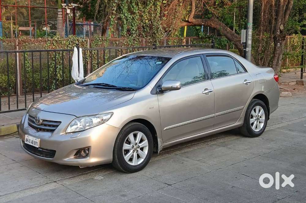 Toyota Corolla Altis 2010-2013 Vl, 2010, Petrol
