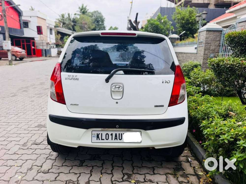 Hyundai I10 Sportz At, 2009, Petrol
