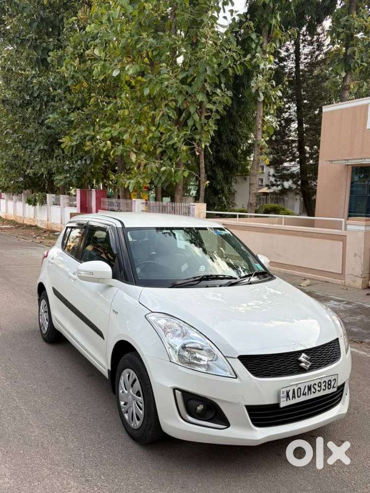Maruti Suzuki Swift 1.2 VXI (O), 2017, Petrol