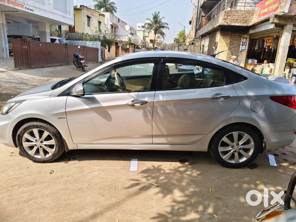 Hyundai Car Manual 2012