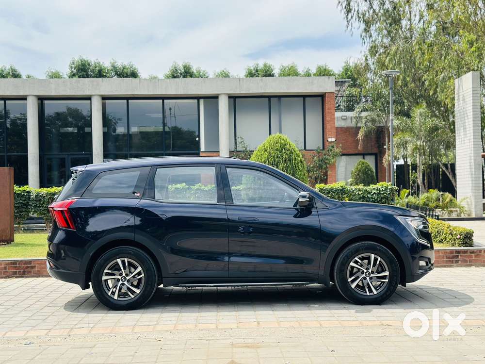 Mahindra Xuv700 2.2 Ax 5 Diesel Mt 7 Str, 2023, Diesel