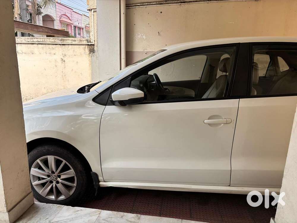 Volkswagen Petrol Car 2016