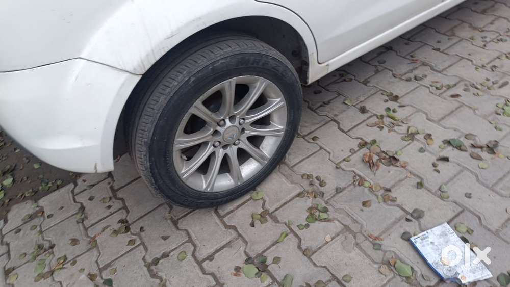 Ford Figo 2012 Diesel 95000 Km Driven