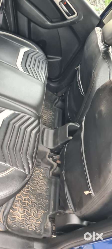 Maruti Suzuki Brezza 1.5 Zxi Smart Hybrid, 2021, Petrol