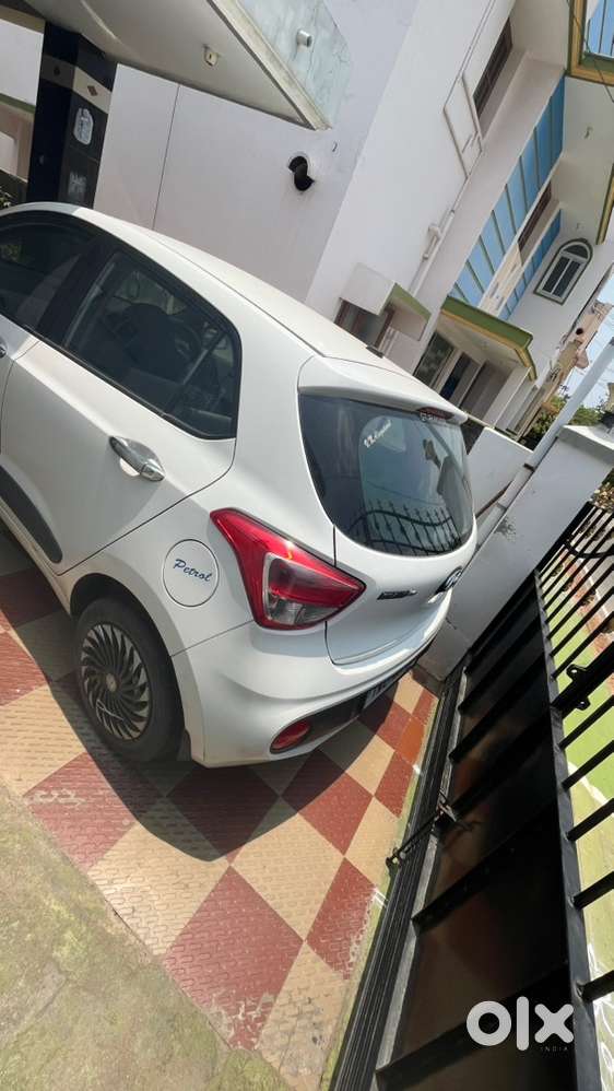 Hyundai Grand I10 Petrol 2017