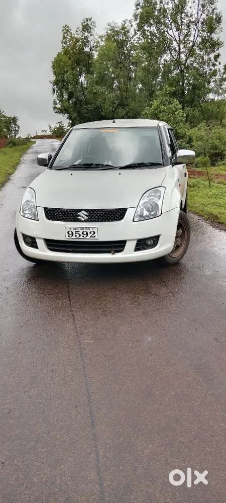 फुल कंडिशन गाडी