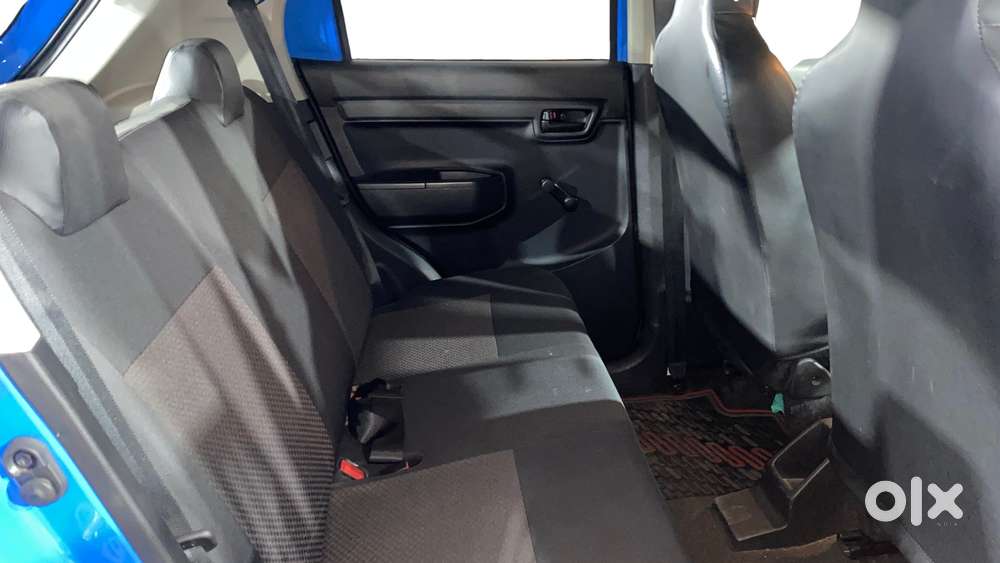 Maruti Suzuki S-presso Vxi, 2022, Petrol