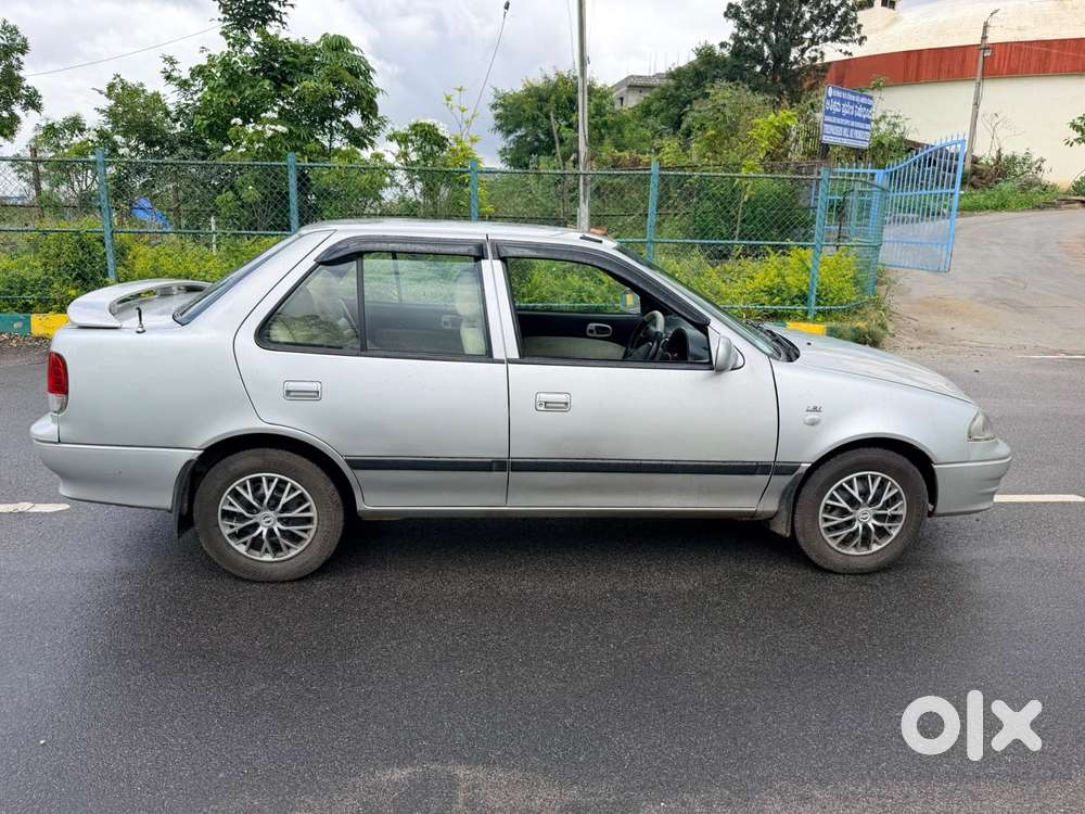 Maruti Suzuki Esteem Vxi - Bsii, 2007, Petrol