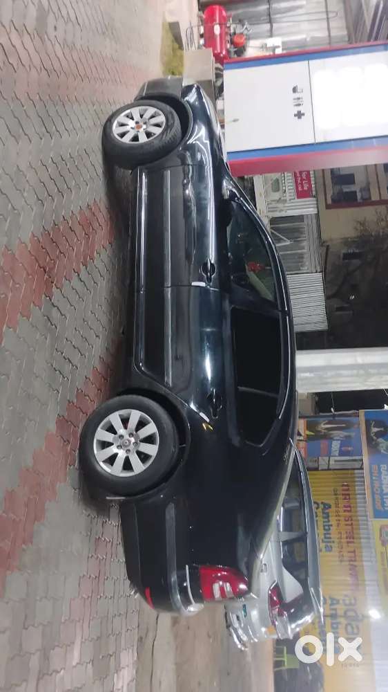 Skoda Laura 2006