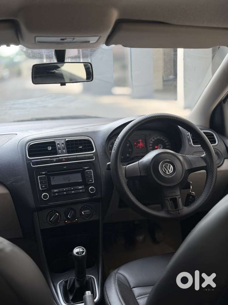 Volkswagen Polo Petrol Highline 1.2l, 2012, Petrol