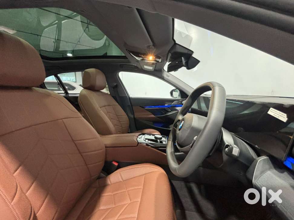 Bmw 5 Series, 2025, Petrol