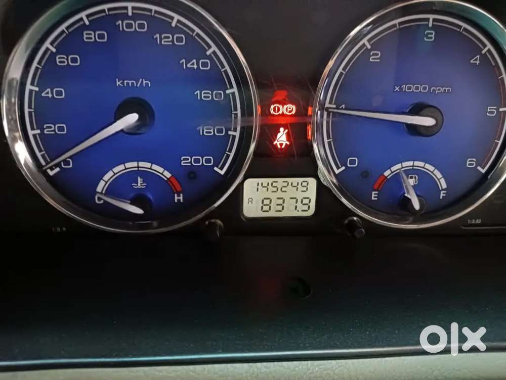 Tata Safari Dicor 2011