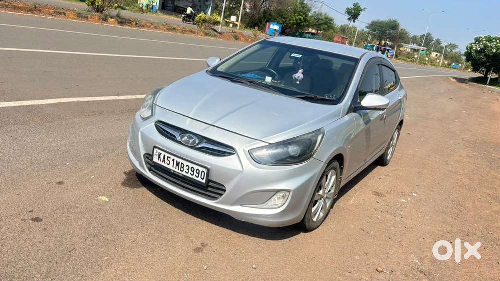 Hyundai Fluidic Verna 2011