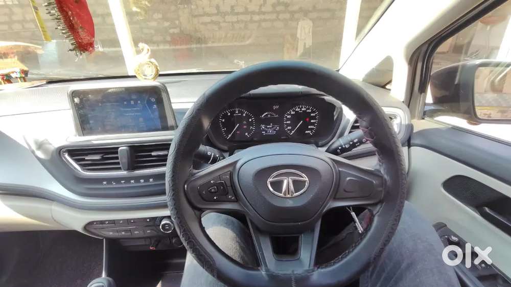 Tata Altroz 2023 Petrol 21000 Km Driven