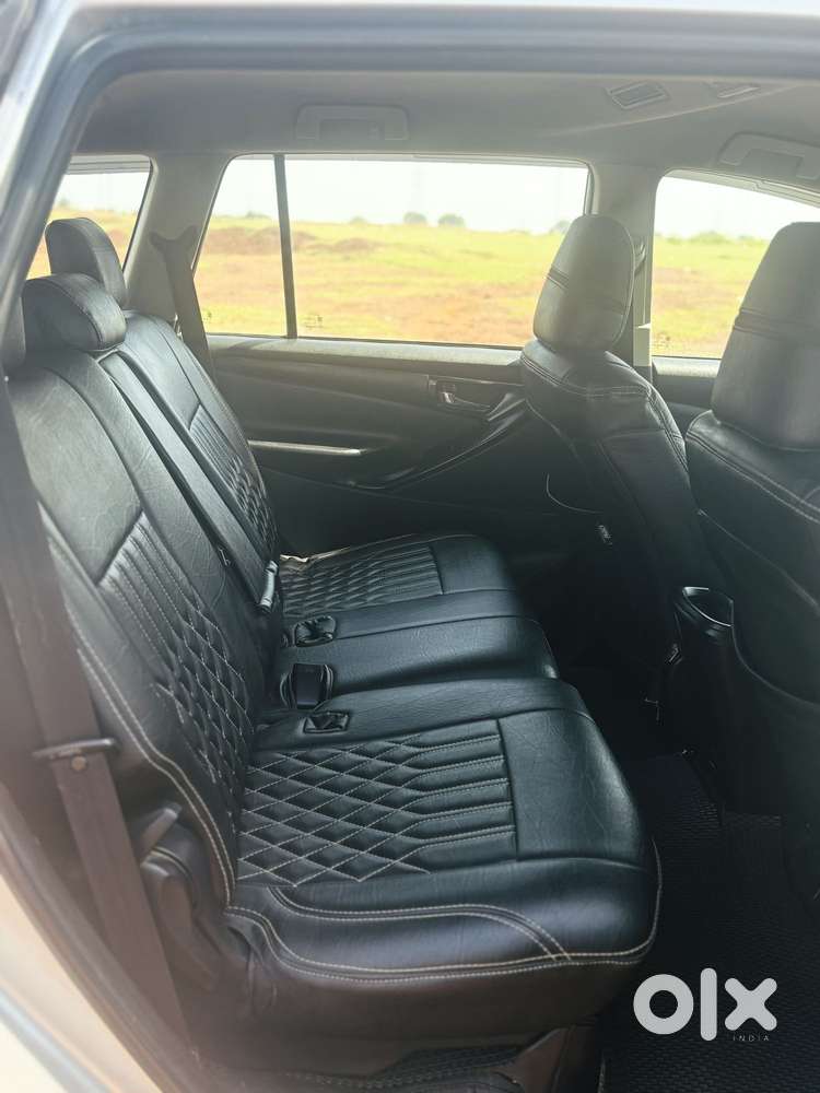 Toyota Innova Crysta 2.4 Gx Mt 8s, 2017, Diesel