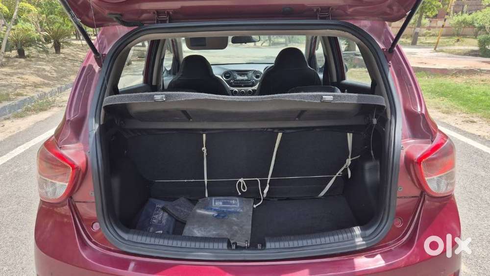 Hyundai Grand I10 Sportz, 2015