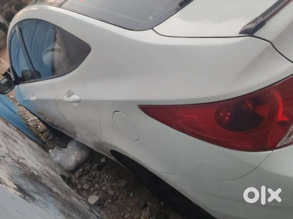 Hyundai Verna Diesel Manual 2013 Car