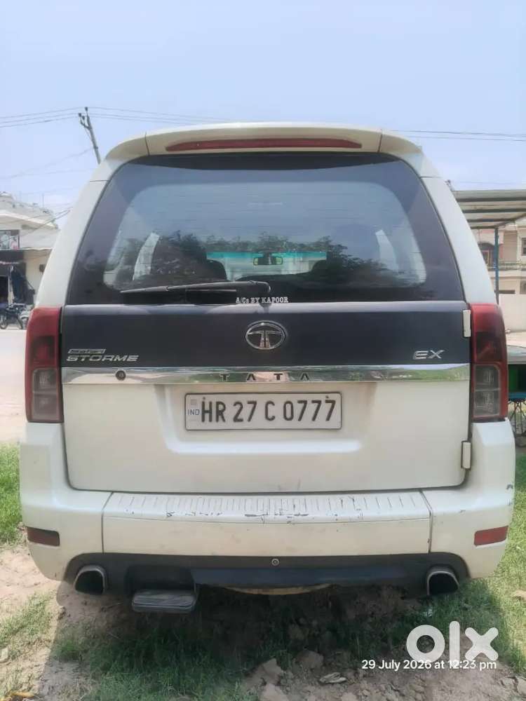 Tata Safari Storme 2013 Diesel Car