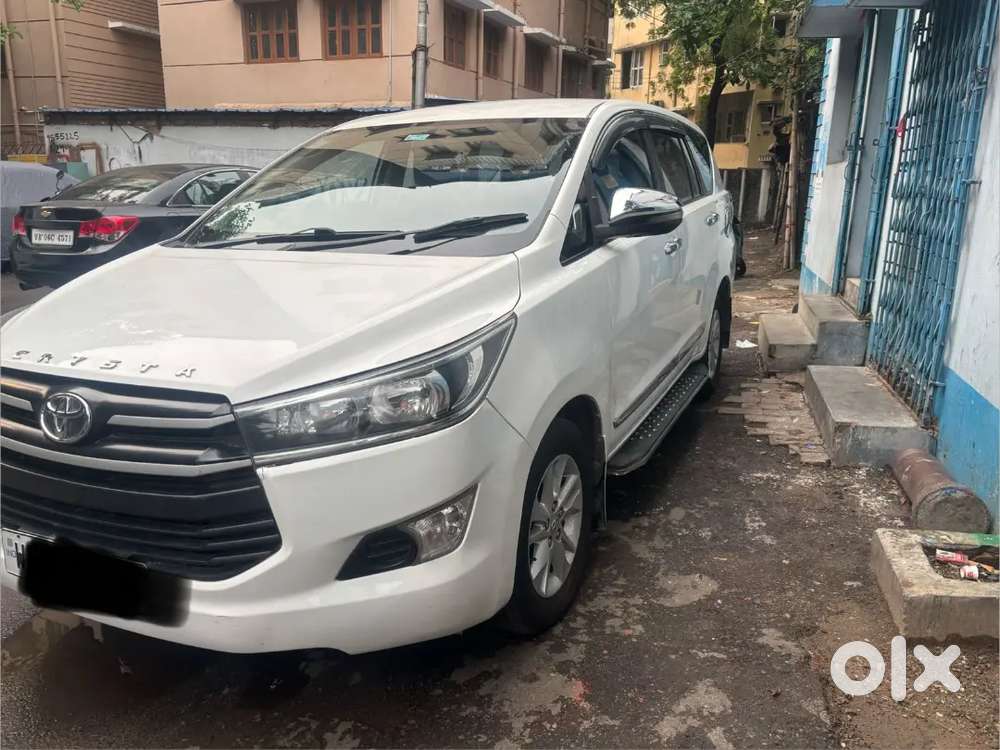 Toyota Innova Crysta 2020
