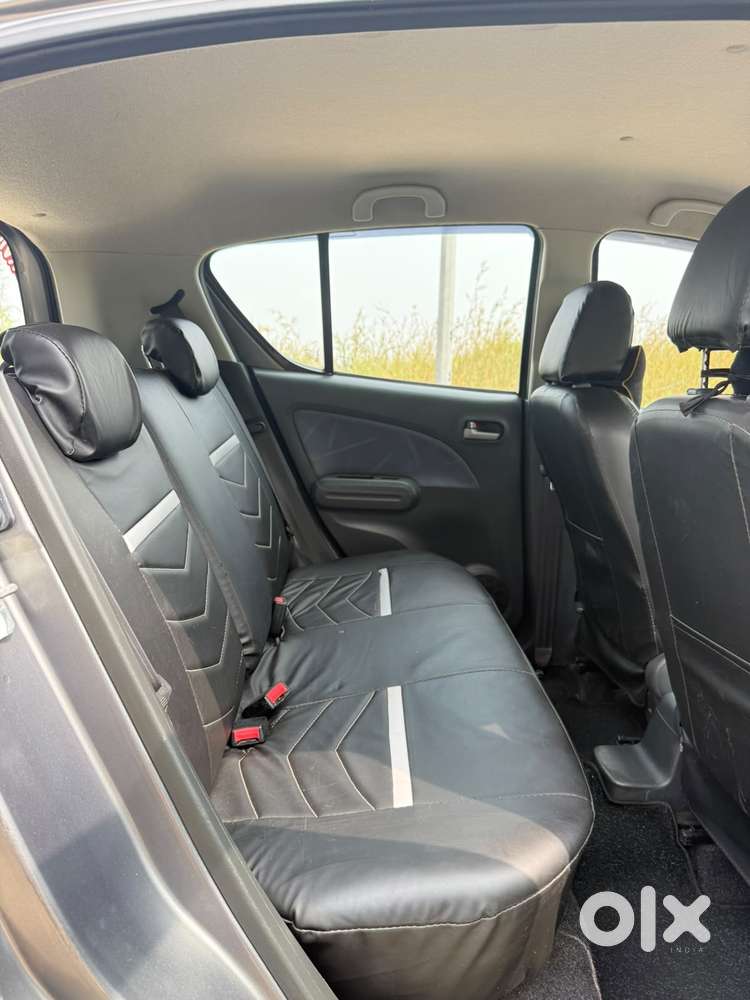 Maruti Suzuki Ritz Vxi, 2012, Petrol