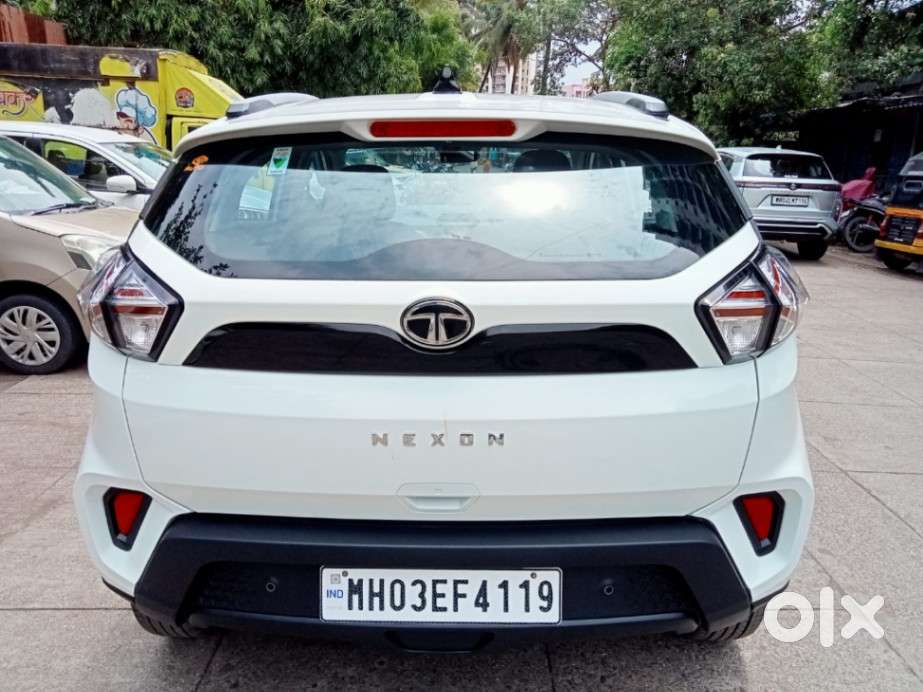 Tata Nexon 1.5 Revotorq Xm (s), 2023, Petrol