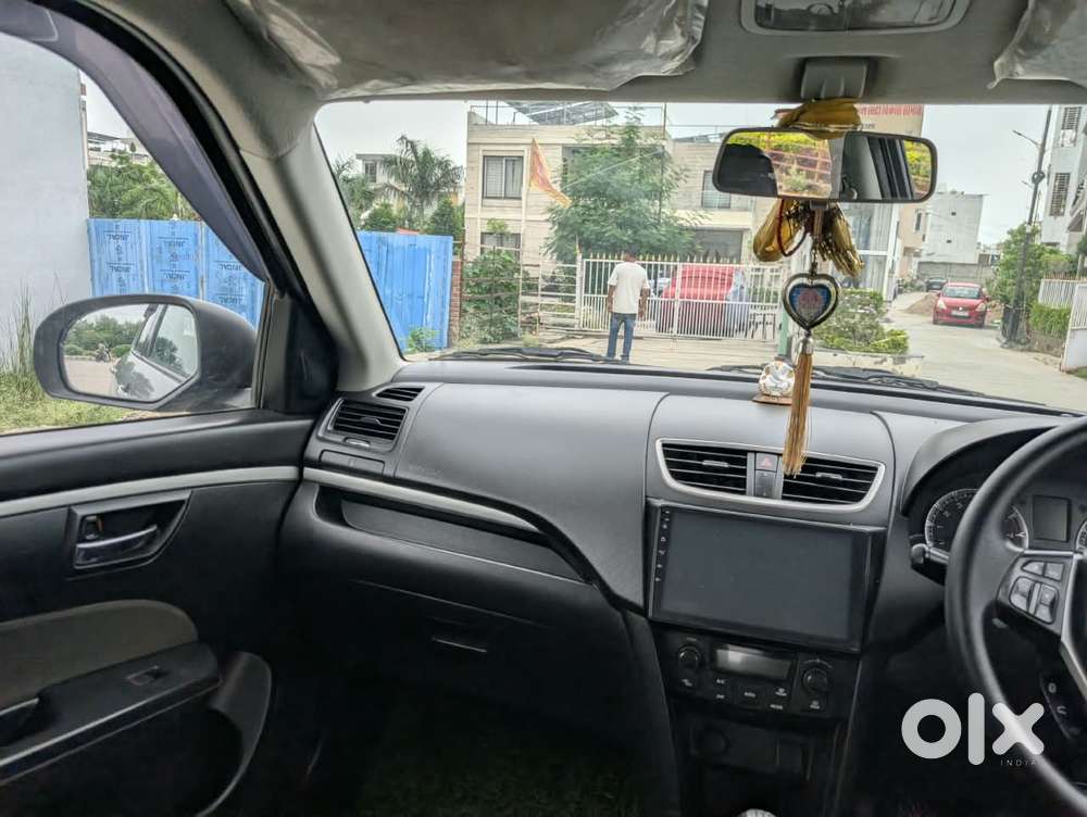 Maruti Suzuki Swift Zxi, 2017, Petrol