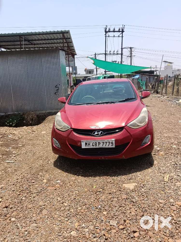 Hyundai New Elantra 2012 Diesel 75000 Km Driven