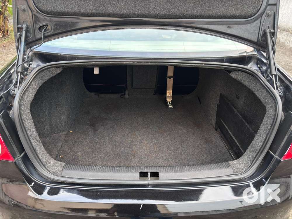 Volkswagen Jetta 2009 Diesel 115000 Km Driven