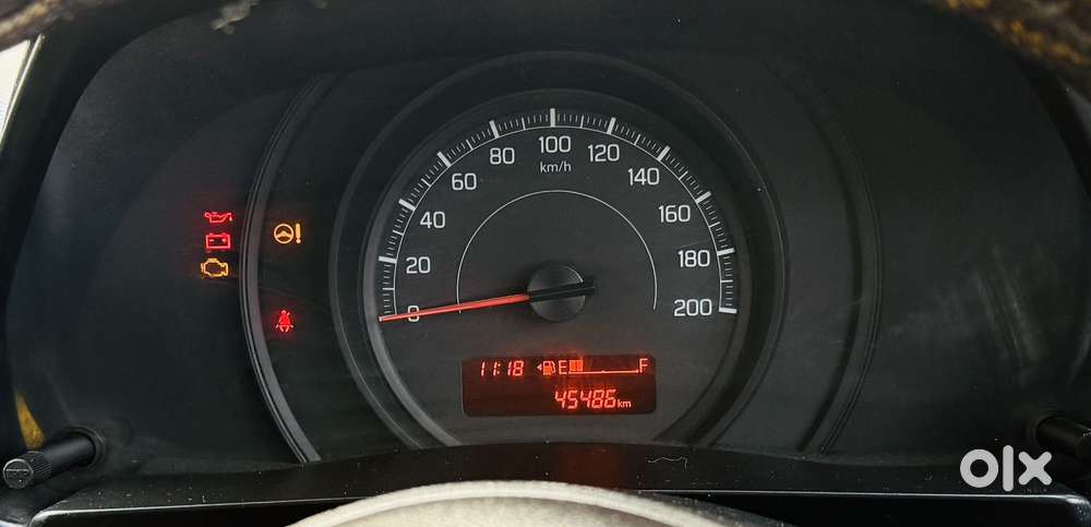 Maruti Suzuki Swift Lxi Optional-o, 2019, Petrol