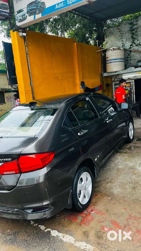 Honda City 1.5 V 2017