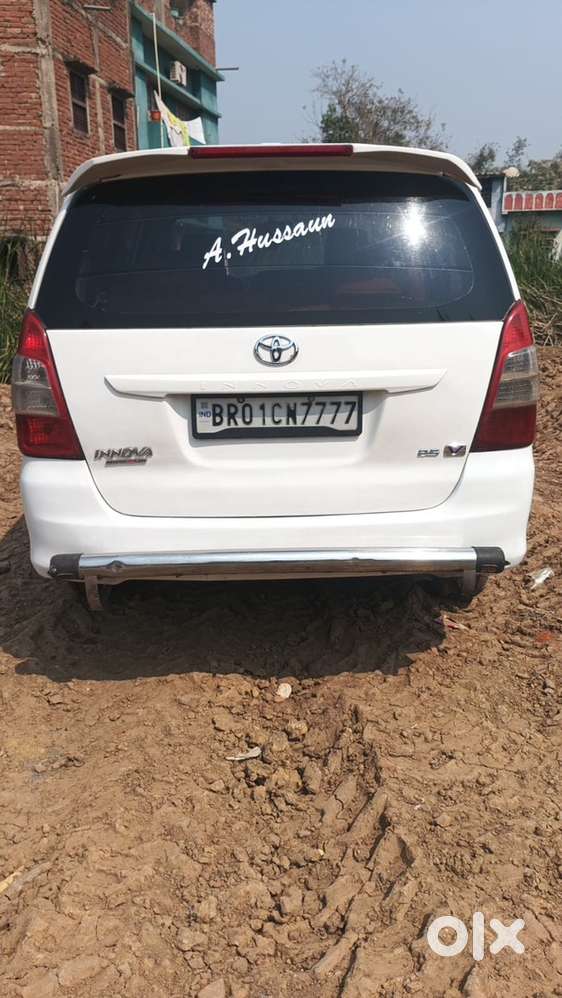 Toyota Innova 2016 Diesel 75708 Km Driven